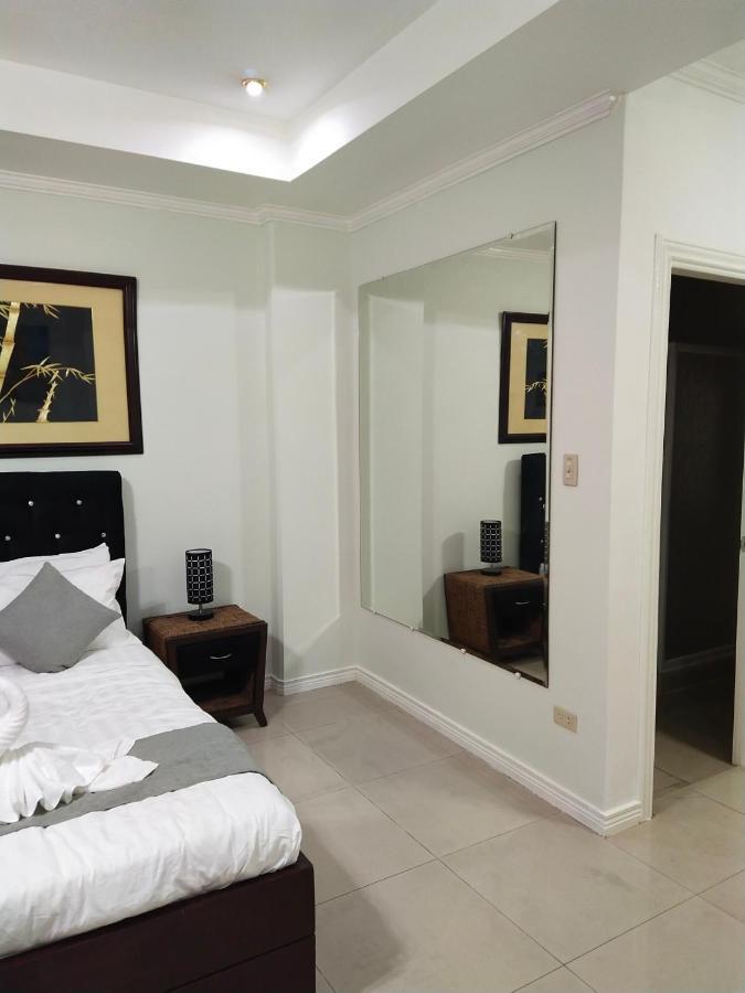Bourbon St Apts Condo 16 آنغلوس المظهر الخارجي الصورة